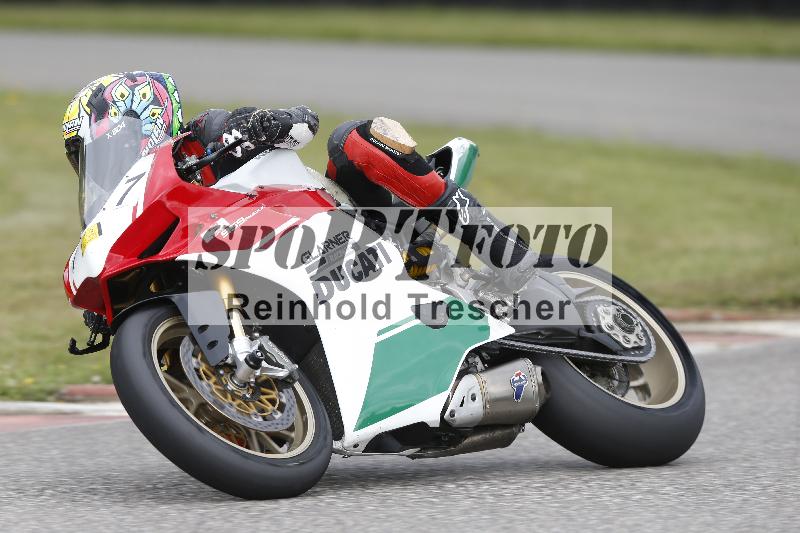 /23 07.06.2025 TZ Motorsport ADR/77